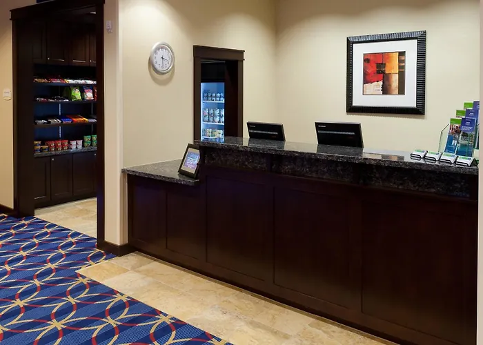 Hotel Towneplace By Marriott Williams Centre